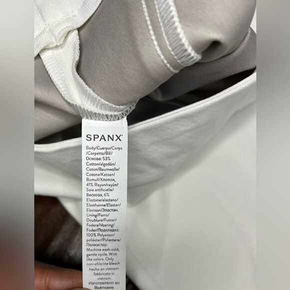 Spanx On-The-Go Cropped Kick Flare Pants Classic White sz 2X - Picture 6 of 11